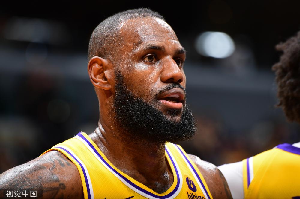 其在全球足 其在全球足