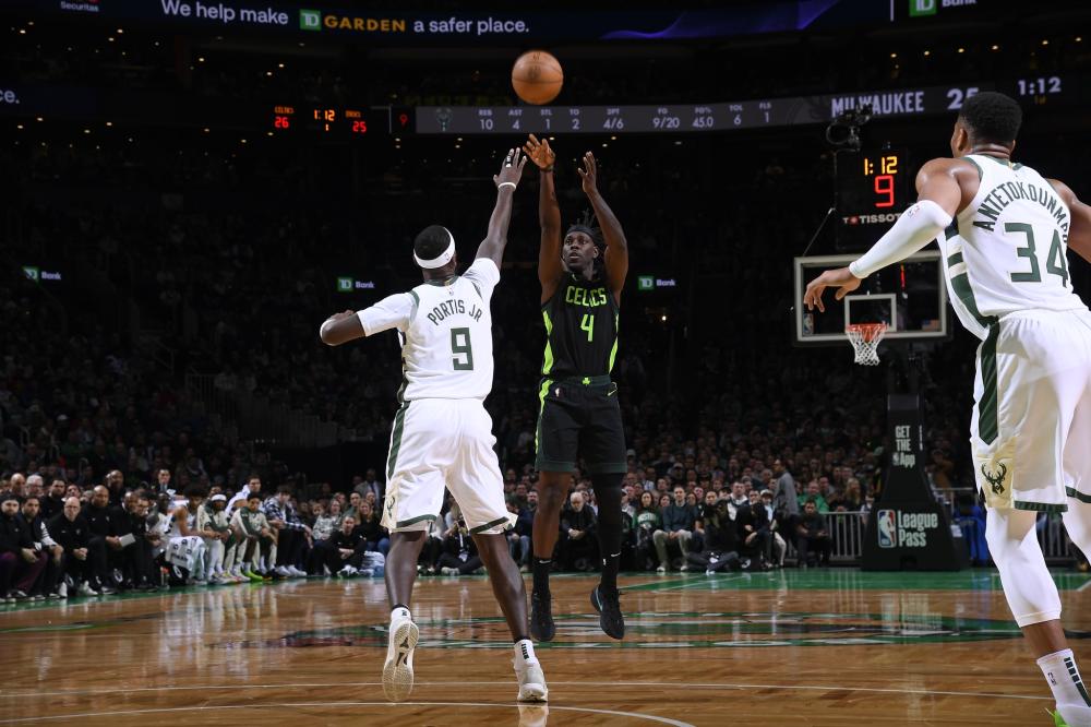 球的不断发 球的不断发