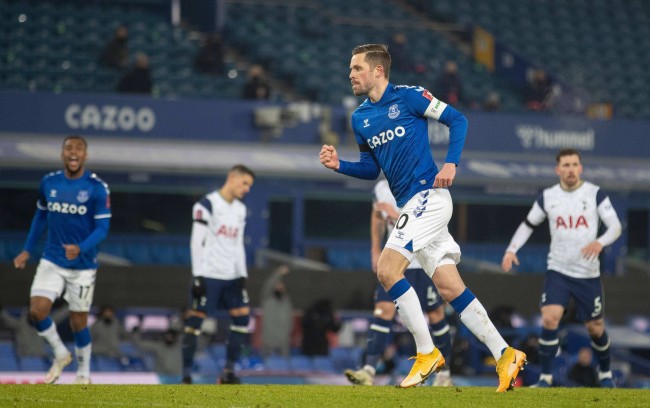 手选手表现 手选手表现