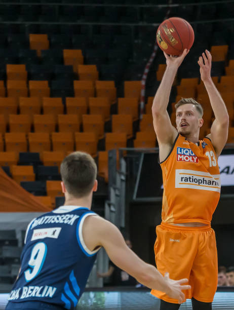 樊振东摘得 樊振东摘得