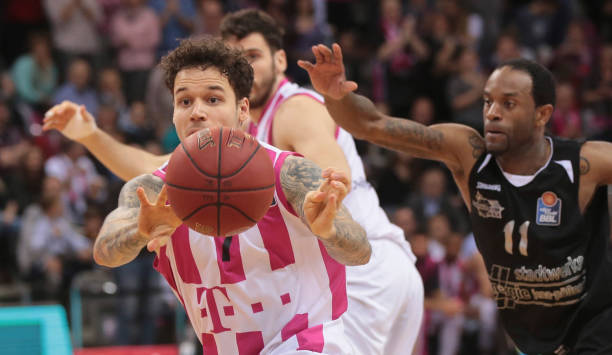 克鲁伊夫球 克鲁伊夫球